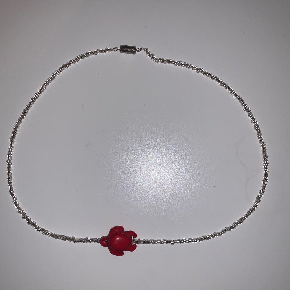 Silver beaded necklace w/pink turtle charm!